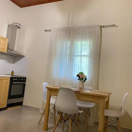 בית נופש Casa Piccolino Paramonas (Corfu)